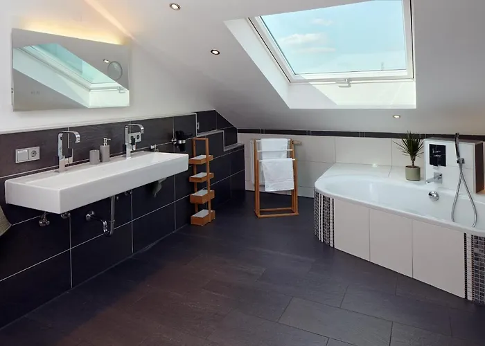 ⸨⸩ Sunset Penthouse: Messe - Siemens - Db - Man ⸨⸩